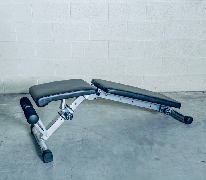 X-RIVAL XRAB02 adjustable bench with versatile positions for weight training.